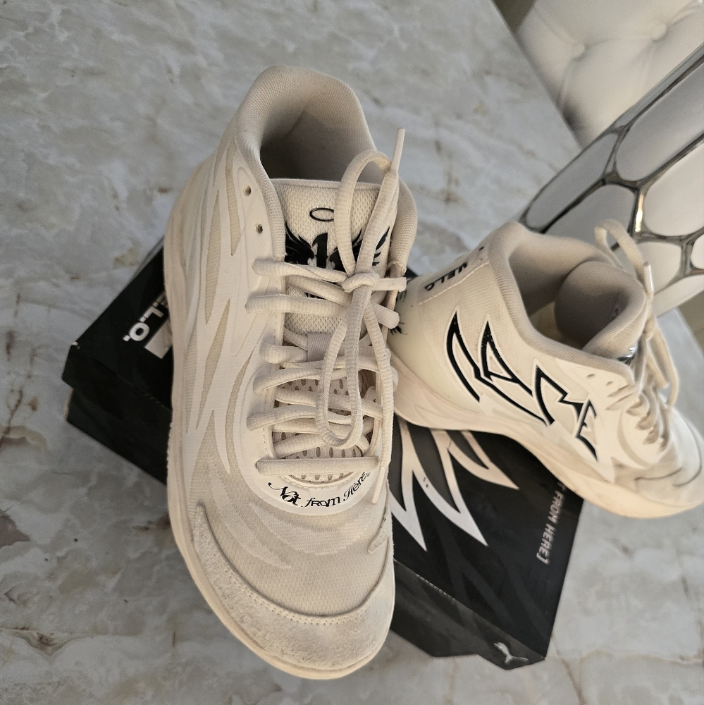 PUMA LAMELO BALL MB02 WHISPERS FROSTED IVORY BLACK SNEAKERS SHOES 9.5